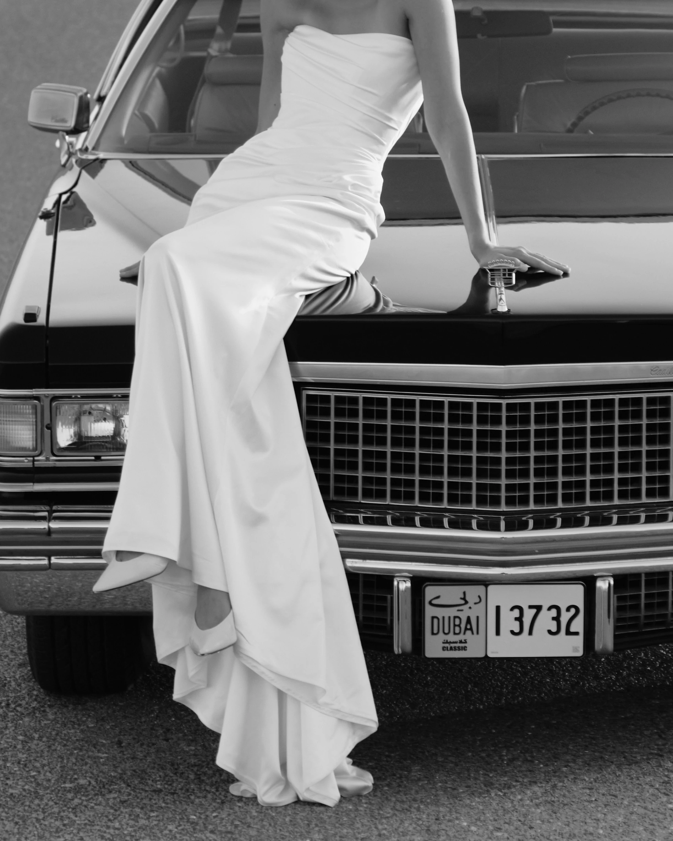 Desert Cadillac editorial, Dubai desert (24)