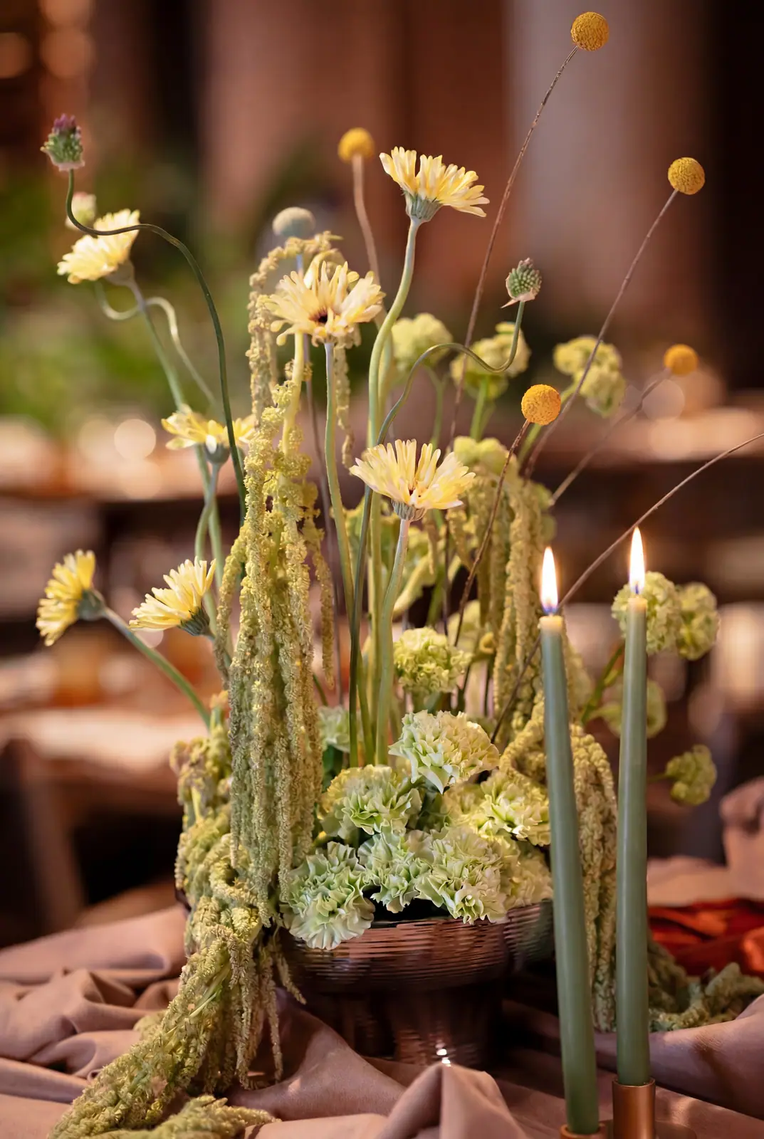 An Earthly Welcome at Sana Restaurant, Dubai — welcome dinner by Zahra Studio