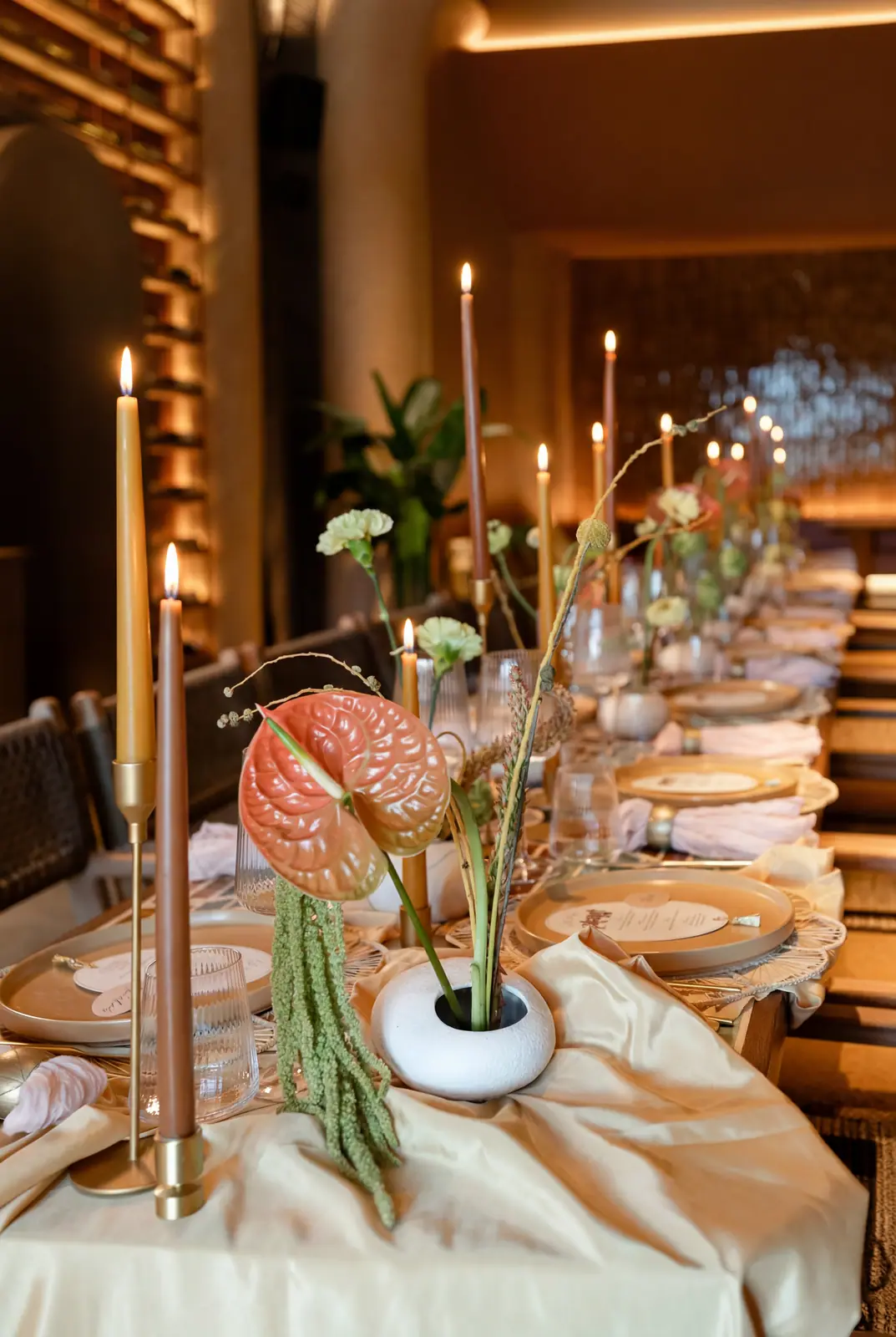 An Earthly Welcome at Sana Restaurant, Dubai — welcome dinner by Zahra Studio